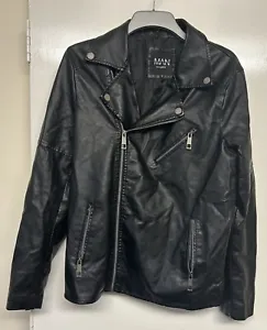 BOOHOO MAN Men’s Black Leather Style Zip Up Jacket & Zip Pockets UK Size Medium - Picture 1 of 10