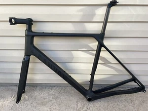 2022 Canyon Endurace CF Carbon Disc Flat Mount Brake Road Frameset L, Black. - Picture 1 of 14