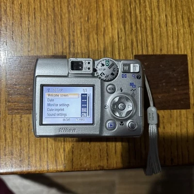 Nikon Digital Camera Coolpix 4600 4MP 3x Optical Zoom Compact Tested - Image 1 of 4