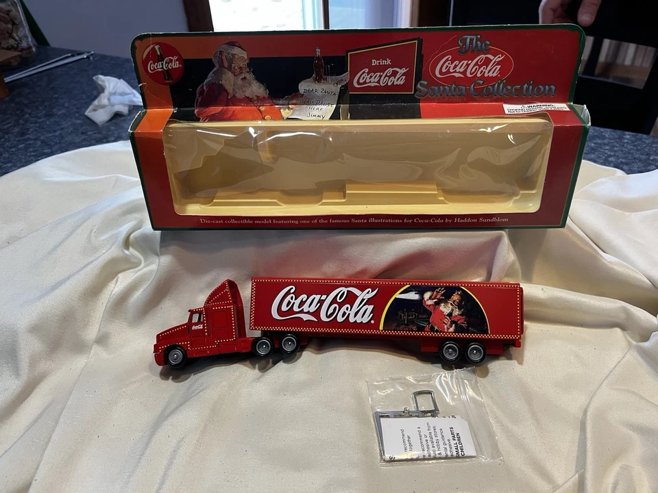 Rare! Vintage Kenworth Coca Cola Diecast Model Toy Truck -1997 Santa W/ Helicopt - Image 1 of 4