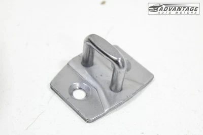 BMW 328I XDRIVE F30 2009-2016 CERRADURA PUERTA DERECHA O IZQUIERDA PLACA GOLPEADOR OEM Foto 1 de 4