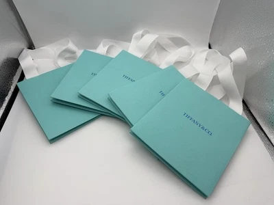 TIFFANY & Co. Nuevo (5) Embalaje 5.5” x 5” x 3” Pequeña Bolsa de Compras de Papel Azul Foto 1 de 4