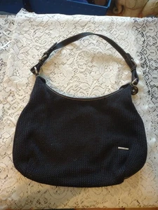 THE SAK Damen Handtasche schwarz gehäkelt gewebt Schultertasche Druckknopfverschluss - Bild 1 von 7