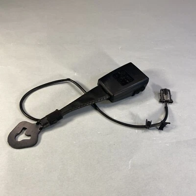 AUDI A4 A8 QUATTRO 2011-2018 - CINTURÓN DE SEGURIDAD DELANTERO IZQUIERDO hebilla/receptor 4H0857755A Foto 1 de 4