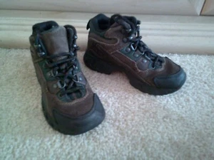 Cherokee Toddler Boys Size 12.5 Boots - Picture 1 of 3
