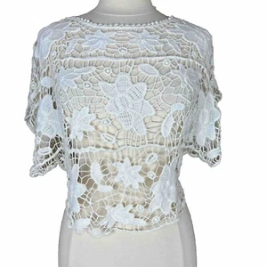 TIMING (Size M/L) Crochet Cropped Off White Top Over Shirt - Picture 1 of 7