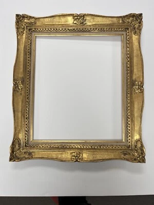 Marco decorativo dorado  Foto 1 de 4