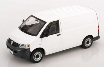 Trasportatore 1:18 Norev VW T5 2003 bianco - Immagine 1 di 4
