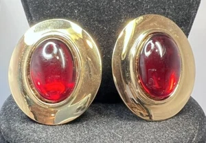 Vintage Large Gold Tone Red Gripoix Cabochon Clip Earrings - Picture 1 of 5