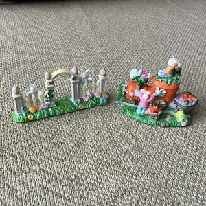 Hoppy Hollow Easter Bunny Village Collection Church Gate Carrot Train 2003 - Imagen 1 de 9