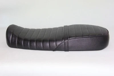 27 inches 1977-1984 BMW R80 R100 RT RS /7 twinshock motorcycle seat CODE: A2092 - Image 1 of 4