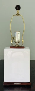 Ralph Lauren Off-White Crackle Ceramic Finish Table Lamp - Picture 1 of 8