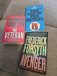 Frederick Forsyth books Lot of 3 - Picture 1 of 7