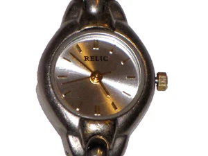 Trademark Relic Brand ZR33279160107 Watch Silver Gold Plated Band Round Womens - Picture 1 of 24