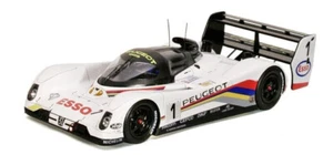 1:18 Spark 18LM92 Dalmas/Warwick/Blundell Peugeot 905 #1 Winner 24h Le Mans 1992 - Picture 1 of 3