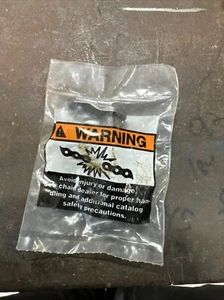 SW60HOLUS   John Deere Chain Link- NOS NEW Genuine OEM JD Part - Picture 1 of 2