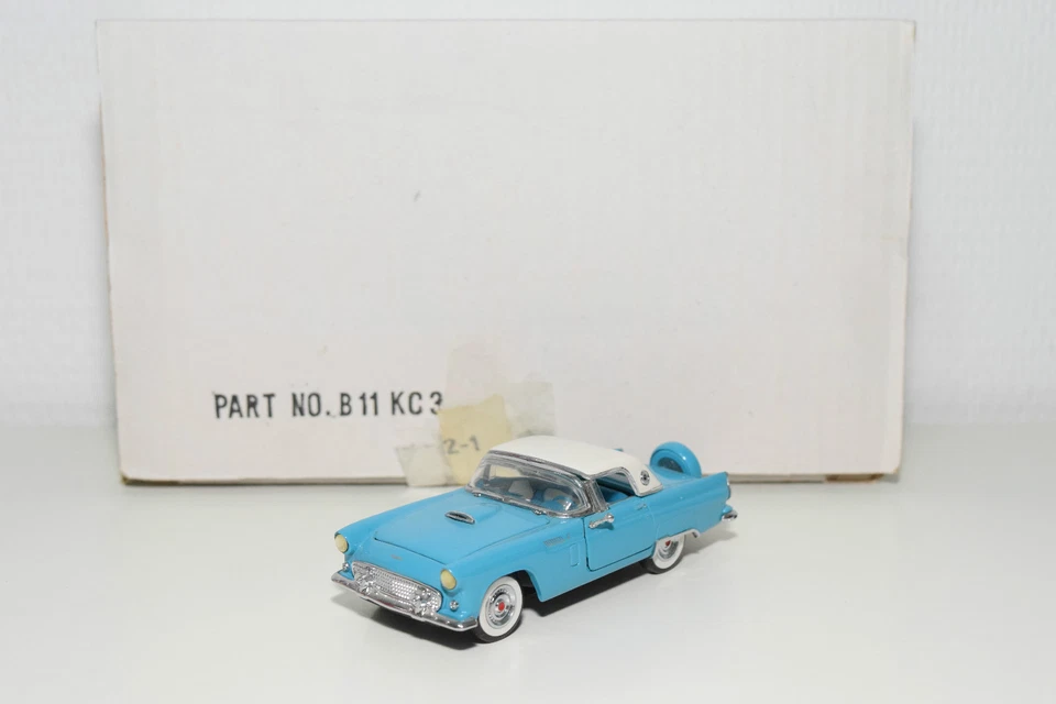 . FRANKLIN FORD THUNDERBIRD 1956 AZZURRO COME NUOVO IN SCATOLA - Immagine 1 di 1