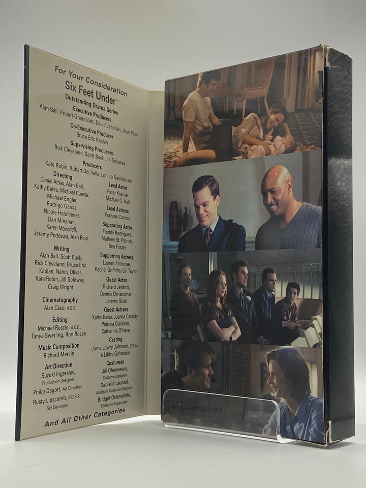 Six Feet Under VHS – FYC Promo S3 – Gatefold, 2 Episodes, HBO Awards Screener - Imagem 1 de 4