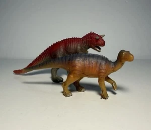 2 Disney Dinosaur Movie Toys Skelechangers Carnotaurus Rare Retired Figures 2001 - Picture 1 of 11
