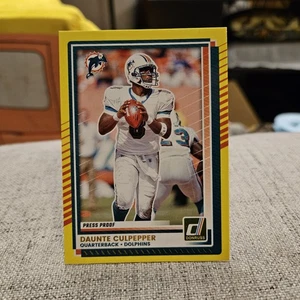 Daunte Culpepper 2025 Donruss Yellow Press Proof Card #76 - Picture 1 of 2