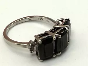 Sterling Silver 925 Ring Jewellery Black Stones 2.76g Size N - Picture 1 of 6
