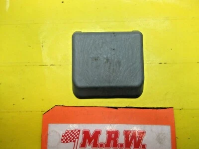 CUBIERTA PERNO ASIENTO DELANTERO TRASERO DERECHO IZQUIERDO CENTRO SEGUNDA FILA MEDIA PARA PILOTO 03-08 Foto 1 de 4