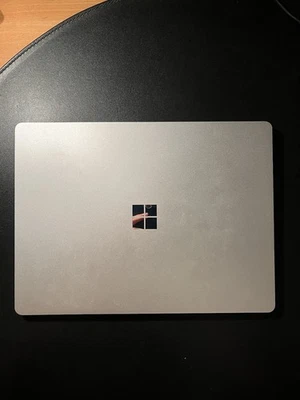 Microsoft Surface Laptop Go Intel® Core™ i5 i5-1035G1 31.6 cm (12.4") Touchscree - Immagine 1 di 3