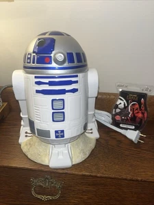 Retired Scentsy Star Wars R2D2 Wax Warmer & Princess Leia Projection + Bars - Picture 1 of 7