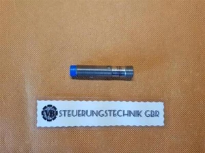 Continex Inductive Sensor Type: DW-AS-513-M12 / 405995 B - Picture 1 of 2
