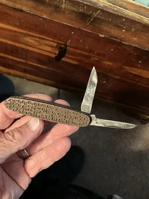 Vntg Utica Cutlery Co Utica NY 2-Bld ODD Equal End WOOD Handles Pocket Knife - Image 1 of 4