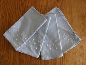 Set of 4: Light Blue Cloth Napkins with Stitched White Stars - New - Picture 1 of 4