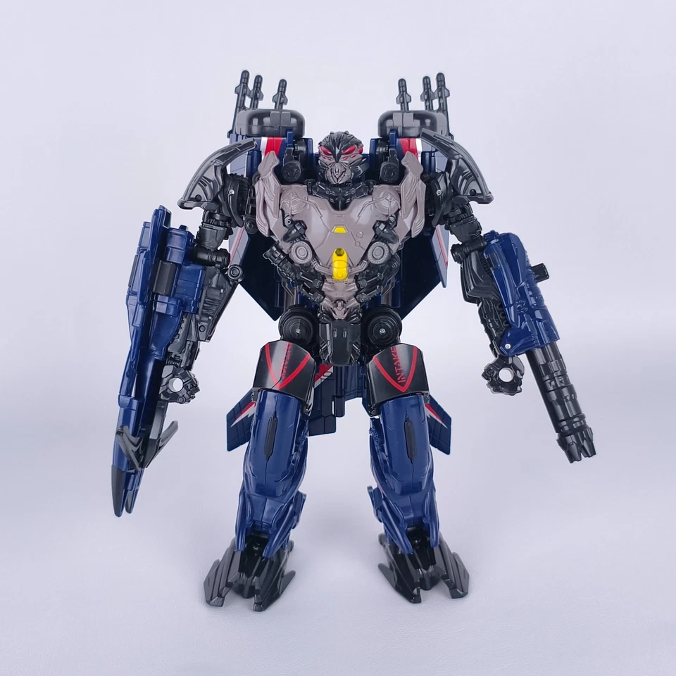 Transformers Thundercracker Complete SS-09 Studio Series Voyager Class - Image 1 of 4