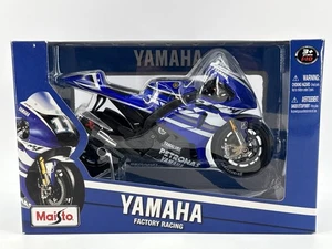Maisto 1:10 Yamaha Factory Racing No. 11 Die-Cast Motorcycle – Petronas Edition - Picture 1 of 7