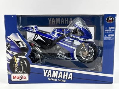 Maisto 1:10 Yamaha Factory Racing No. 11 Die-Cast Motorcycle – Petronas Edition - Image 1 of 4