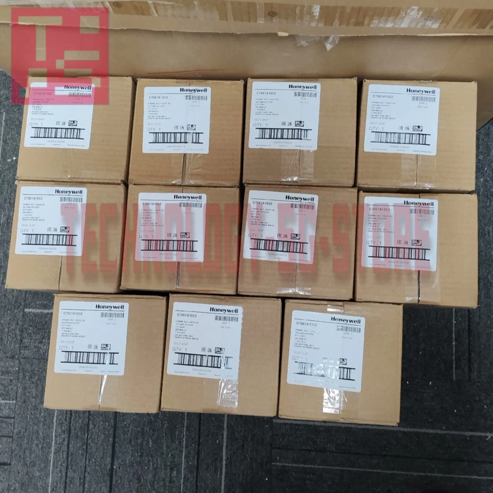 Honeywell C7061A1053 120V UV Sensor