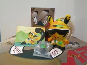 New Kid robot Dunny 2014 Patricio Oliver Yellow - Picture 1 of 1