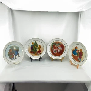 Lot of 4 VTG Porcelain Avon Christmas Plates 1981-1984 with Original Boxes 9" - Picture 1 of 12