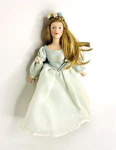 Fairy Tale Collection Cinderella Avon Porcelain Doll 1984 9 1/4" - Picture 1 of 10