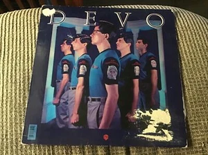 DEVO NEW TRADITIONALISTS 1981 LP VINTAGE VINYL  WARNER BROS PRINT 10TRX - Picture 1 of 18