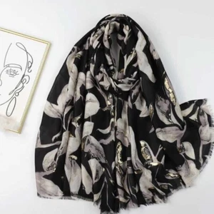 New Ladies Floral Print Scarf Classic Gorgeous High Quality Women Shawl Wrap - Picture 1 of 11