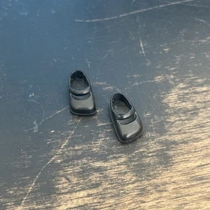 Heidi Ott #XZ762 BLK Dollhouse MIniature 1:12 Scale One Pair Teen's  Shoes - Picture 1 of 2
