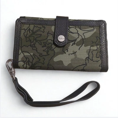 Carhartt Women's Camo Canvas Lay Flat Clutch Wristlet Card Holder - Image 1 of 4
