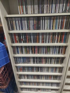 CD'S VARIOUS ARTISTS/TITLES & GENRES PLEASE SELECT FROM LIST K TO T - Picture 1 of 1