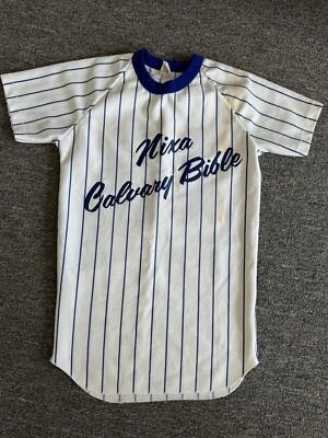 Camiseta deportiva de béisbol vintage Nixa Missouri Calvary Bible Church a rayas azul EE. UU. Foto 1 de 4