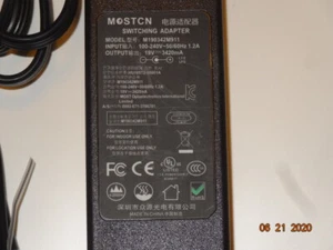 M190342M911 AC Netzteil MOSTCN Source 19V, 3420mA Power Adapter.  - Bild 1 von 3