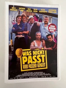 Was nicht passt wird passend gemacht | 2002 | Cinema Filmplakatkarte - Bild 1 von 1