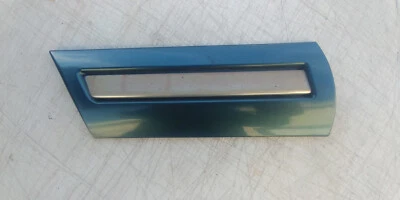 Lincoln Towncar 1995 1996 1997 guardabarros delantero izquierdo moldura OEM usado verde Foto 1 de 4