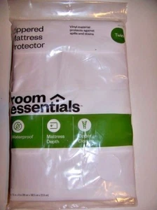Room Essentials Twin Mattress Protector Waterproof Zippered 100% Vinyl  - Picture 1 of 2