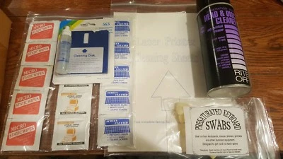 Kit de limpieza/mantenimiento para el cuidado de computadoras industriales: toallitas, hisopos, paños, spray Foto 1 de 4