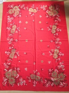 MINTY Vtg Red Shiny Brite Christmas Tablecloth Gold Foil Poinsettias 48 x 62 - Picture 1 of 5